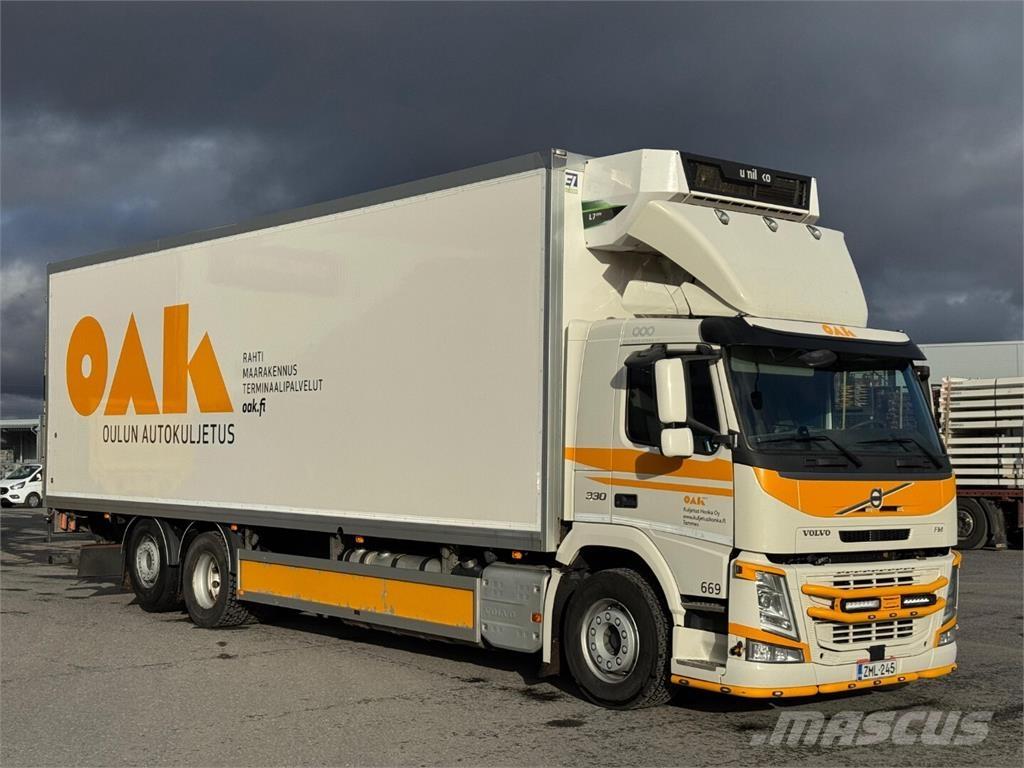 Volvo FM330 6x2 Chladírenské nákladní vozy