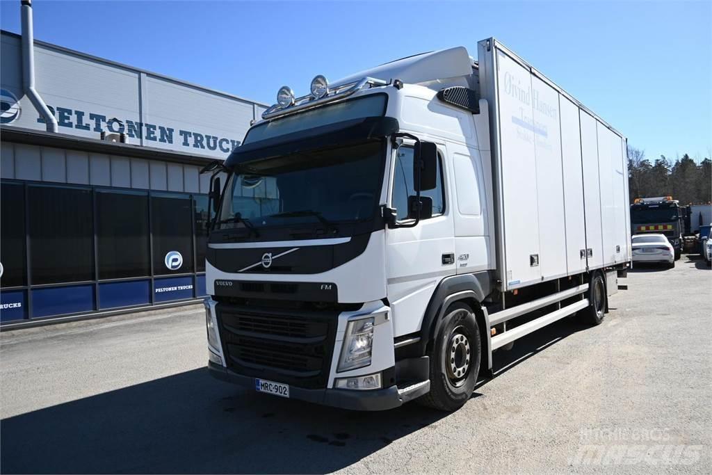 Volvo FM420 4x2 Skříňová nástavba