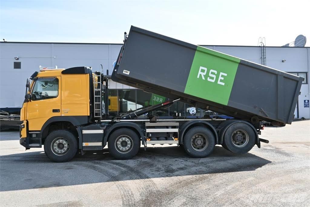 Volvo FMX540 8x4 Hákový nosič kontejnerů