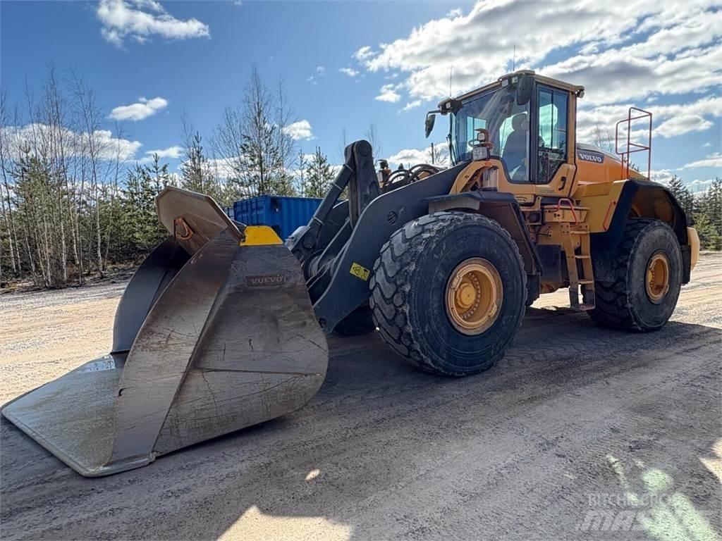 Volvo L 220 H Kolové nakladače