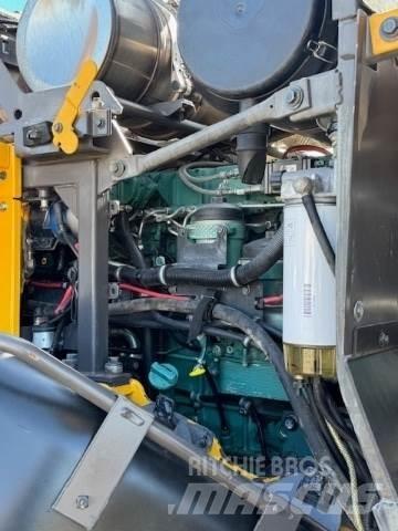 Volvo L110G Kolové nakladače