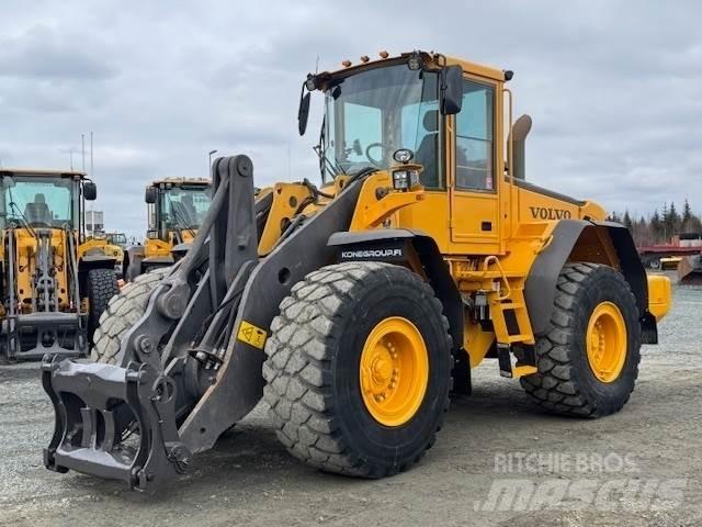 Volvo L120E Kolové nakladače