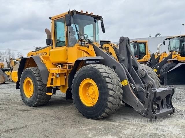 Volvo L120E Kolové nakladače