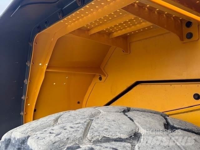 Volvo L120E Kolové nakladače