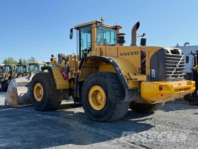 Volvo L220F Kolové nakladače