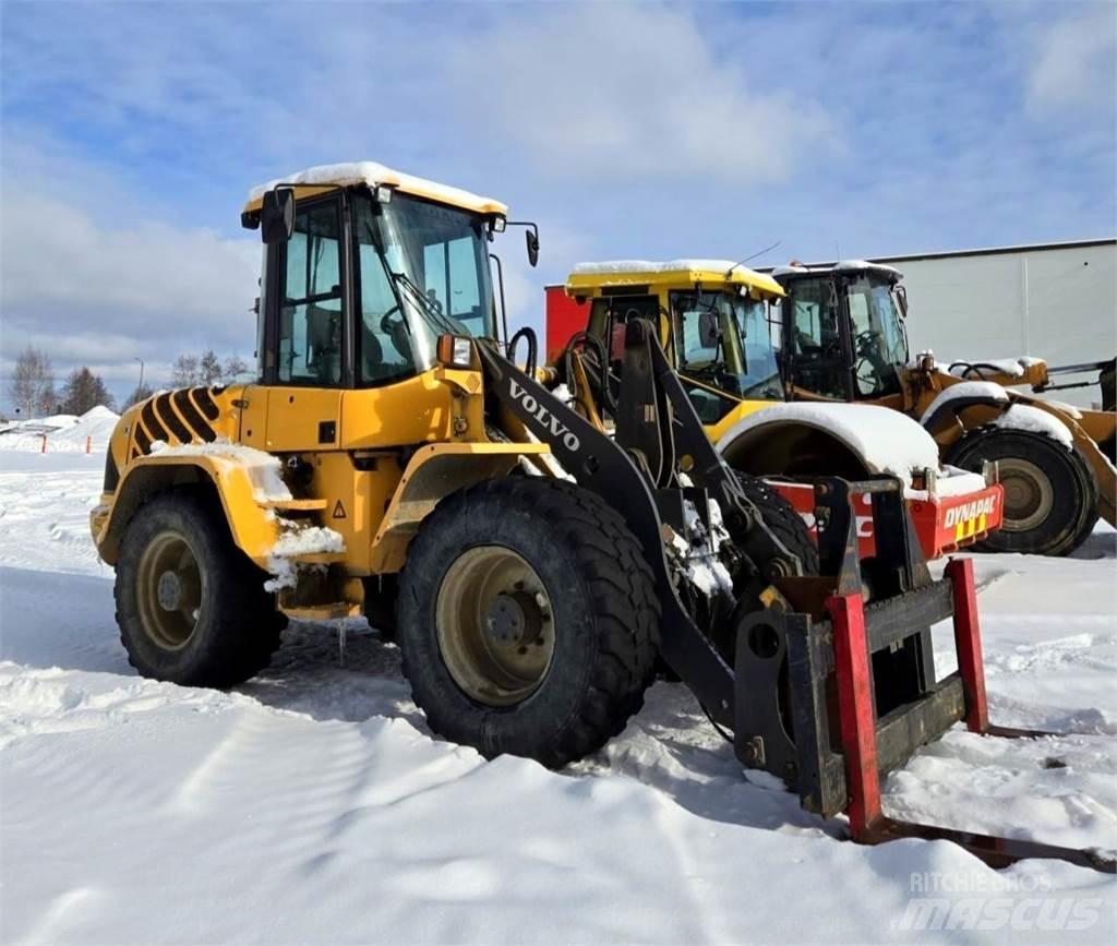 Volvo L40B Kolové nakladače