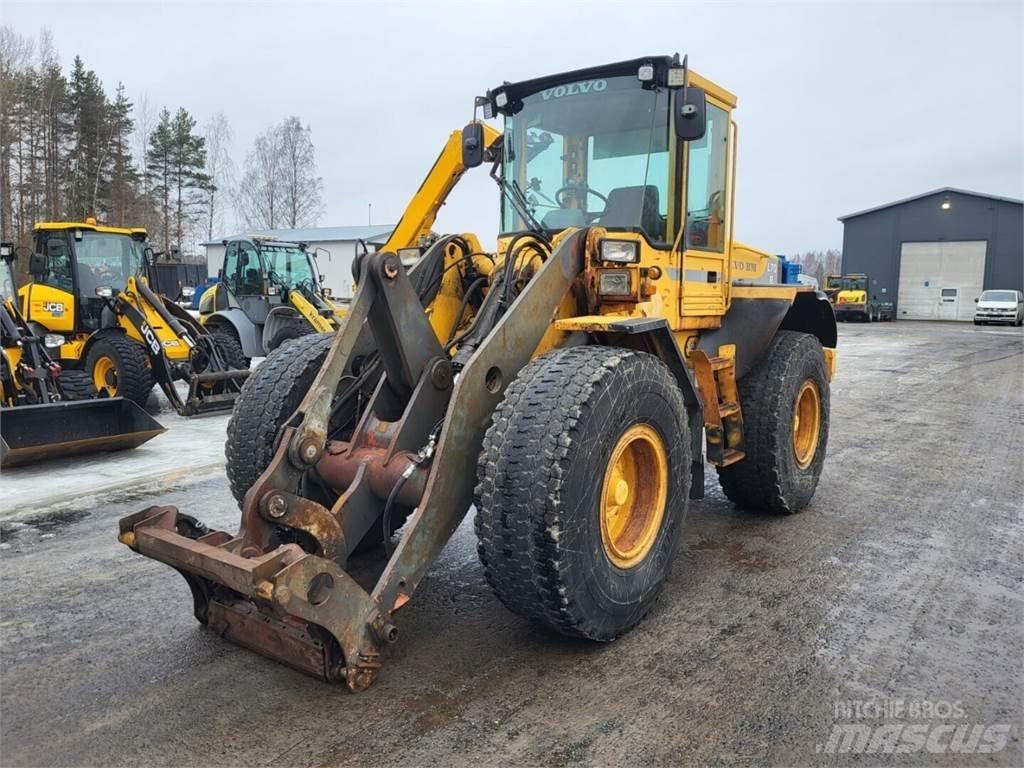Volvo L70B Kolové nakladače