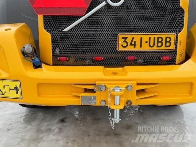 Volvo L70G Kolové nakladače