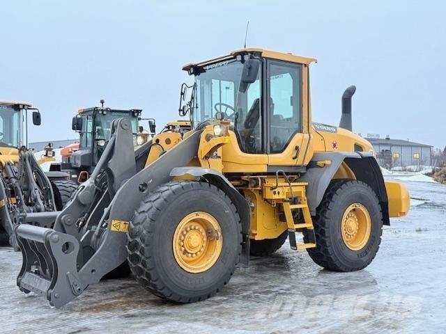 Volvo L90G Kolové nakladače