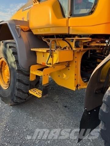 Volvo L90H Kolové nakladače
