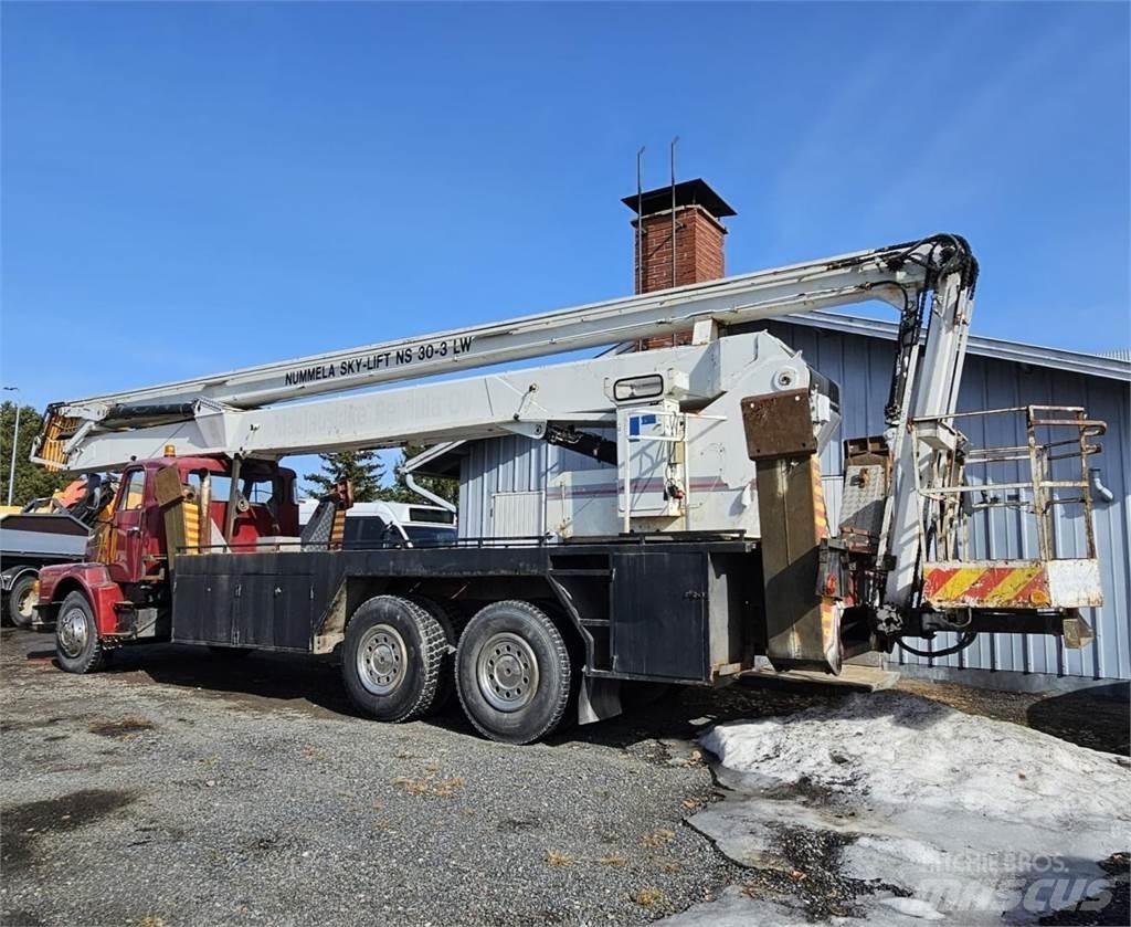 Volvo N7 6x2 Autojeřáby, hydraulické ruky