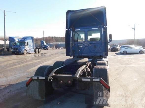 Freightliner CASCADIA 116 Tahače