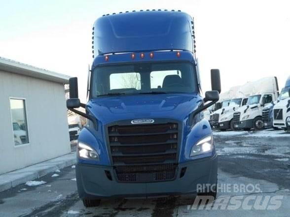 Freightliner CASCADIA 116 Tahače