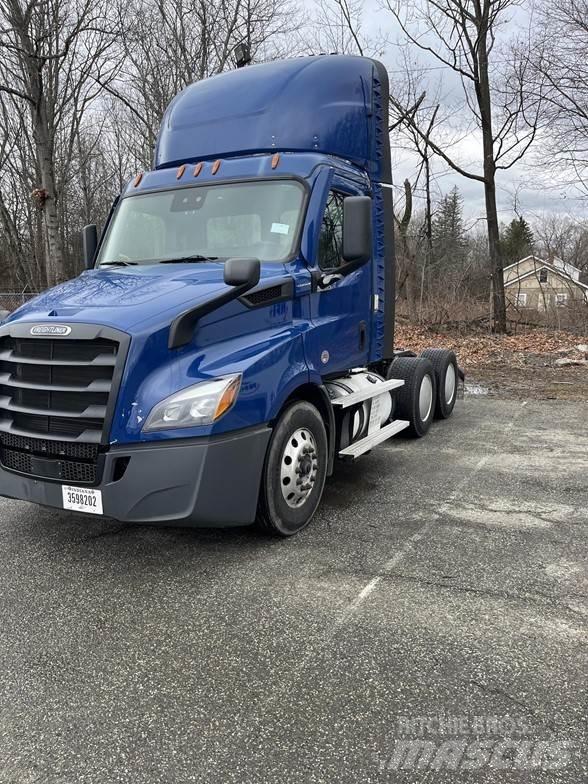 Freightliner CASCADIA 116 Tahače