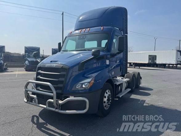 Freightliner CASCADIA 116 Tahače