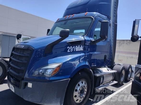 Freightliner CASCADIA 116 Tahače