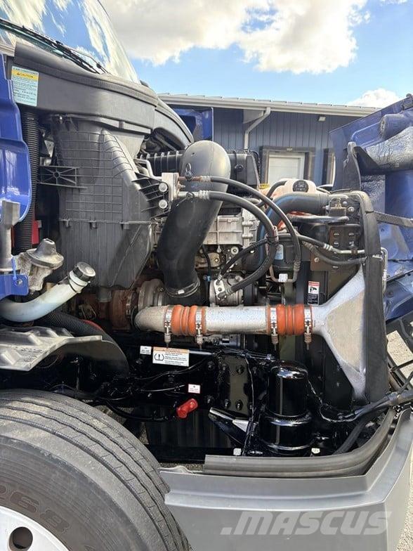 Freightliner CASCADIA 116 Tahače