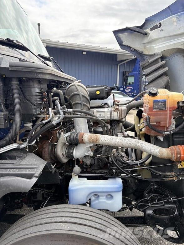 International LT Tahače