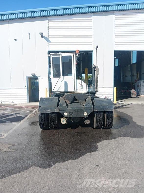 Kalmar OTTAWA 4X2 OFF-ROAD Terminálový tahač