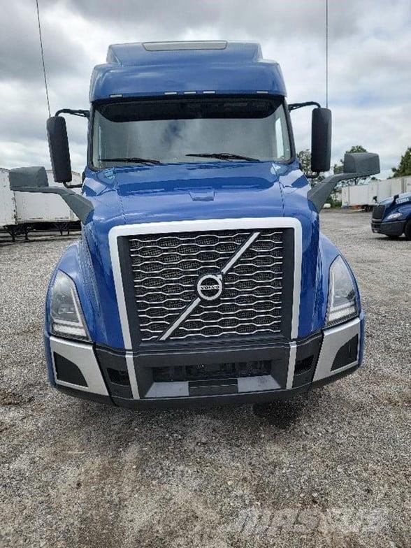 Volvo VNL64T860 Tahače
