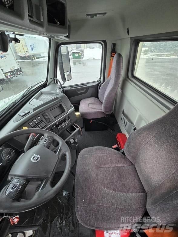 Volvo VNR64T300 Tahače