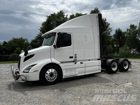 Volvo VNR64T640 Tahače