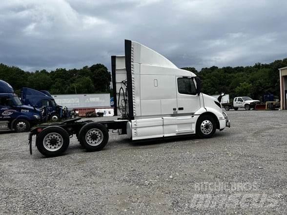 Volvo VNR64T640 Tahače