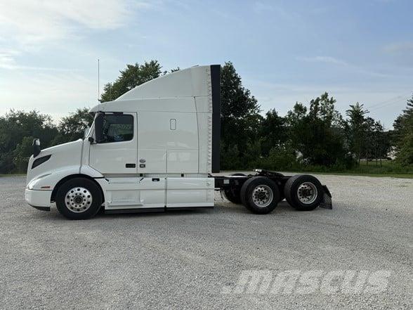 Volvo VNR64T640 Tahače