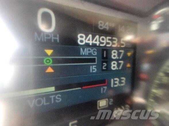 Volvo VNR64T640 Tahače