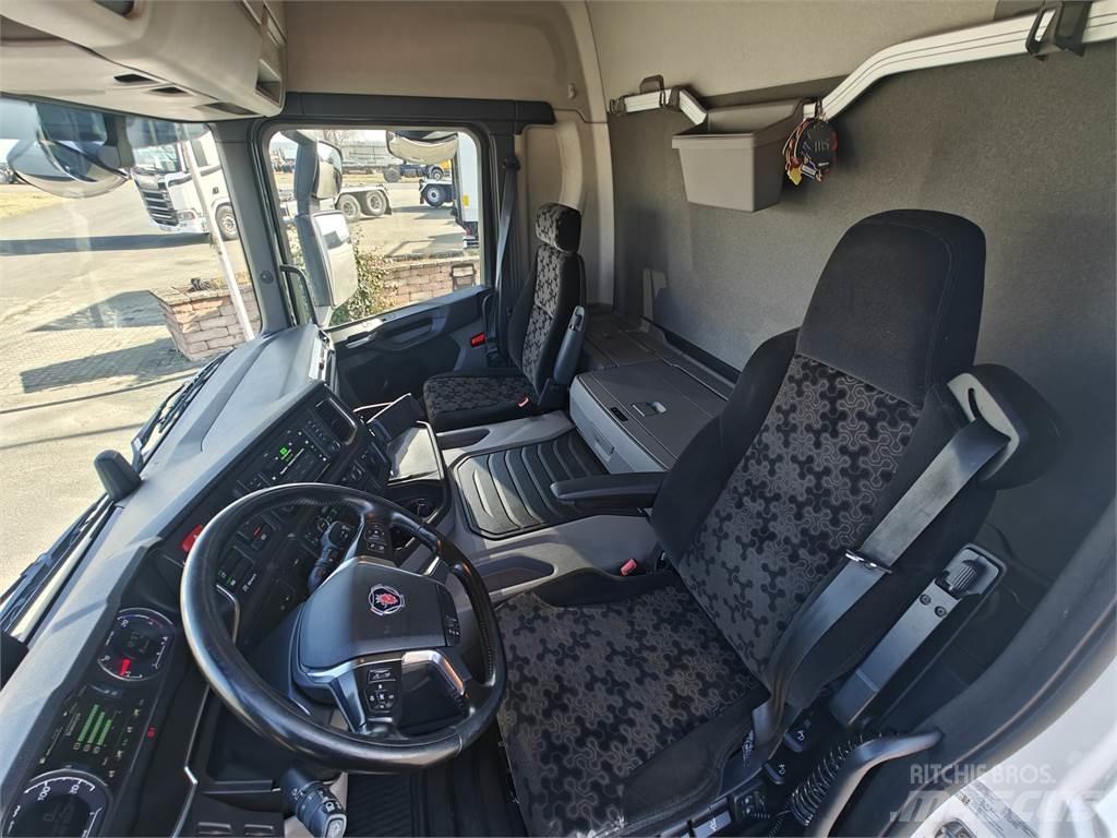 Scania P280 Skříňová nástavba