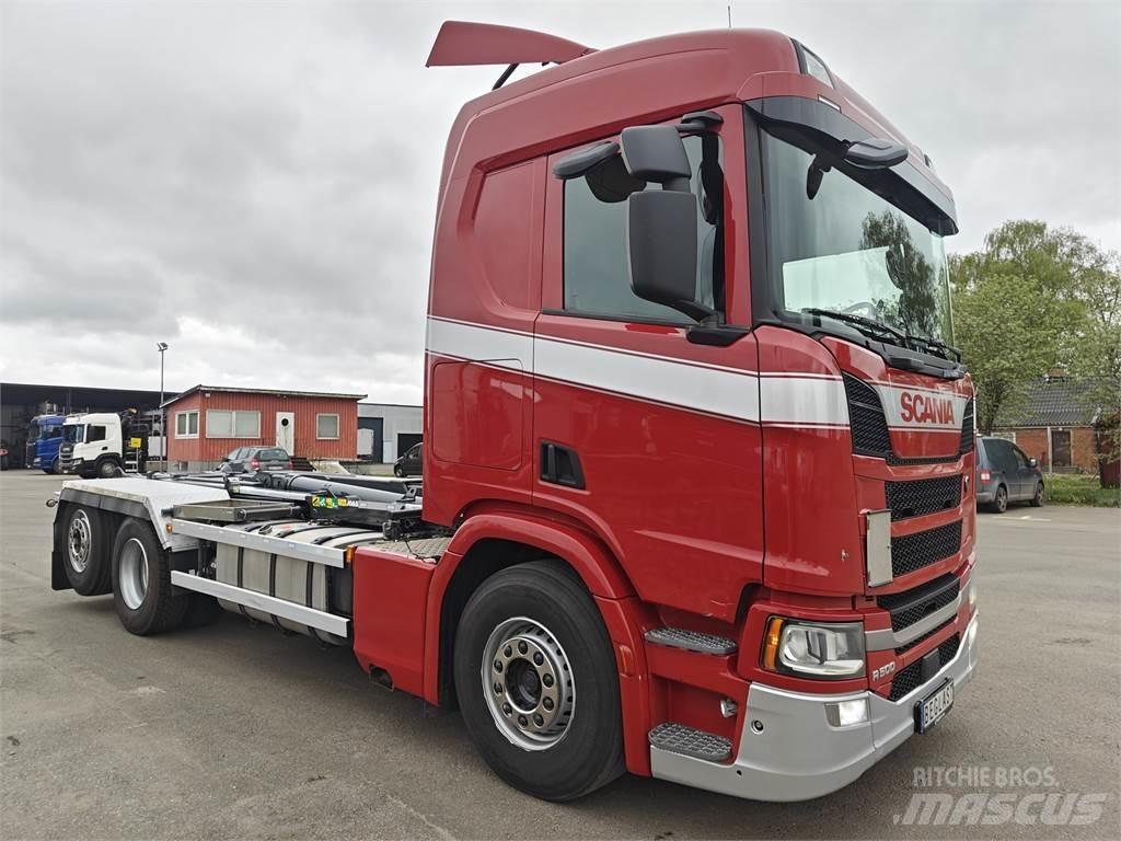 Scania R500 Hákový nosič kontejnerů