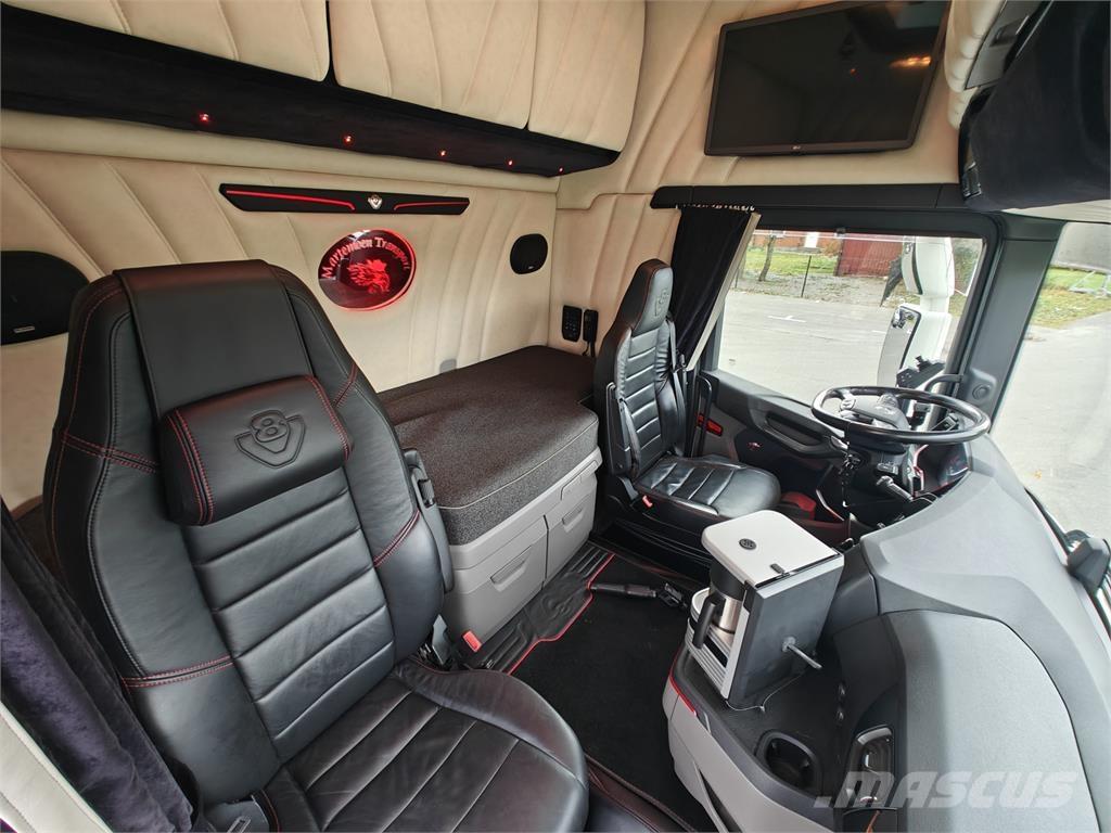 Scania R660 Hákový nosič kontejnerů