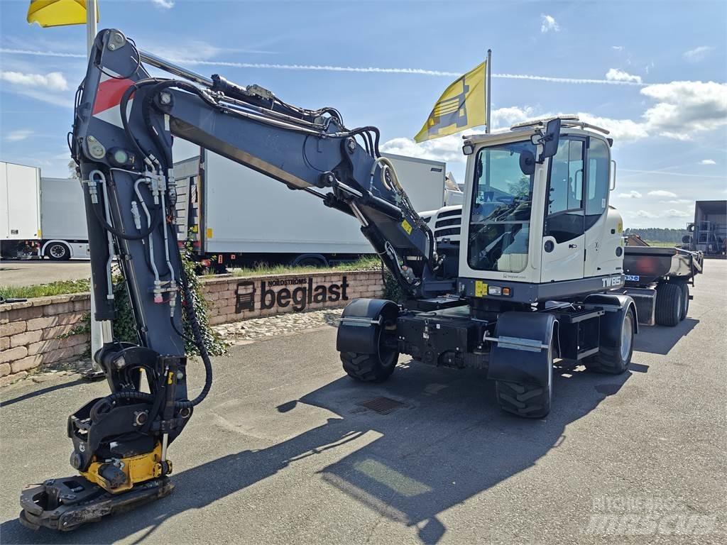 Terex TW85 Midi rýpadla 7t - 12t