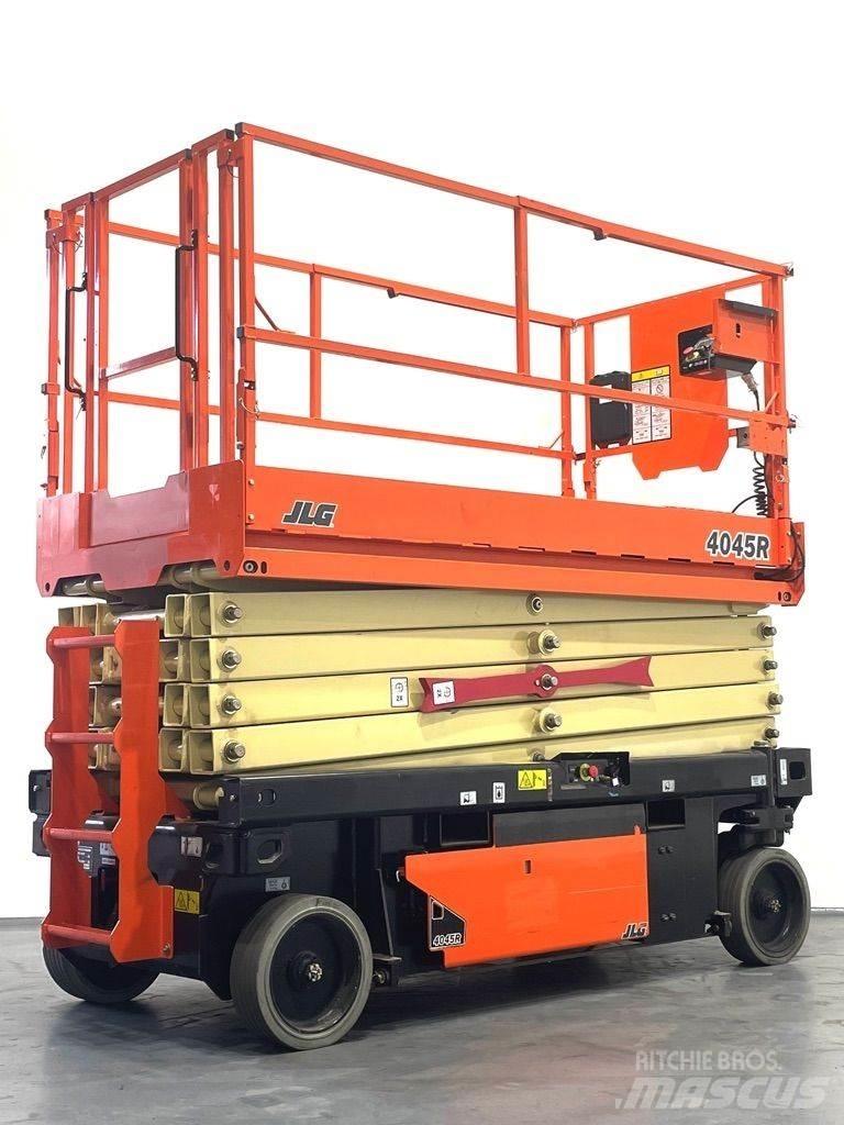JLG 4045R Nůžková zvedací plošina