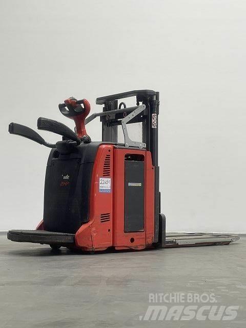 Linde D12HPAP Ručně vedené vysokozdvižné vozíky