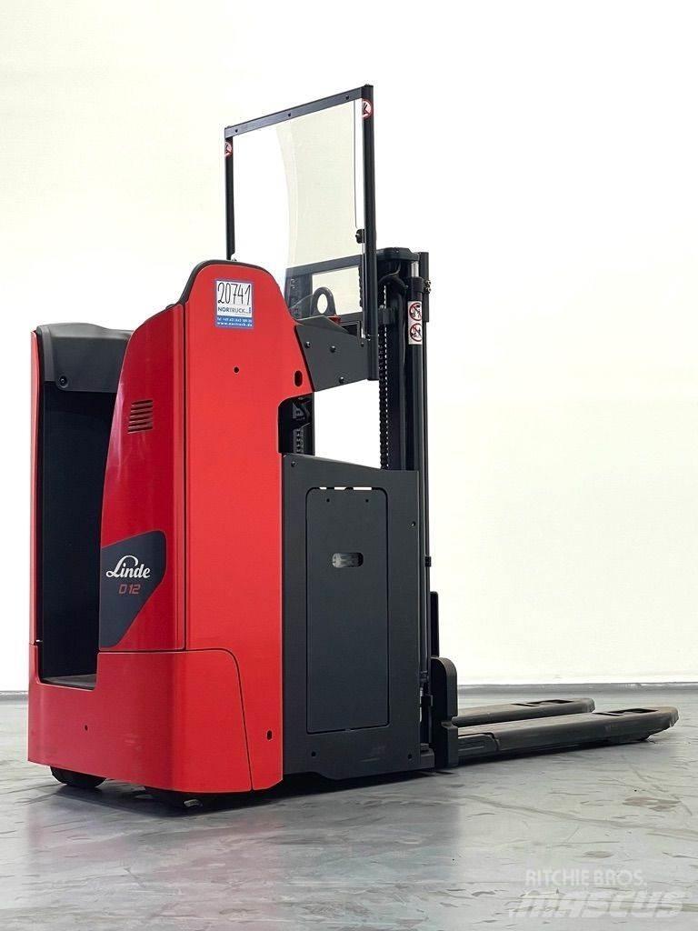 Linde D12SF-1164 Ručně vedené vysokozdvižné vozíky