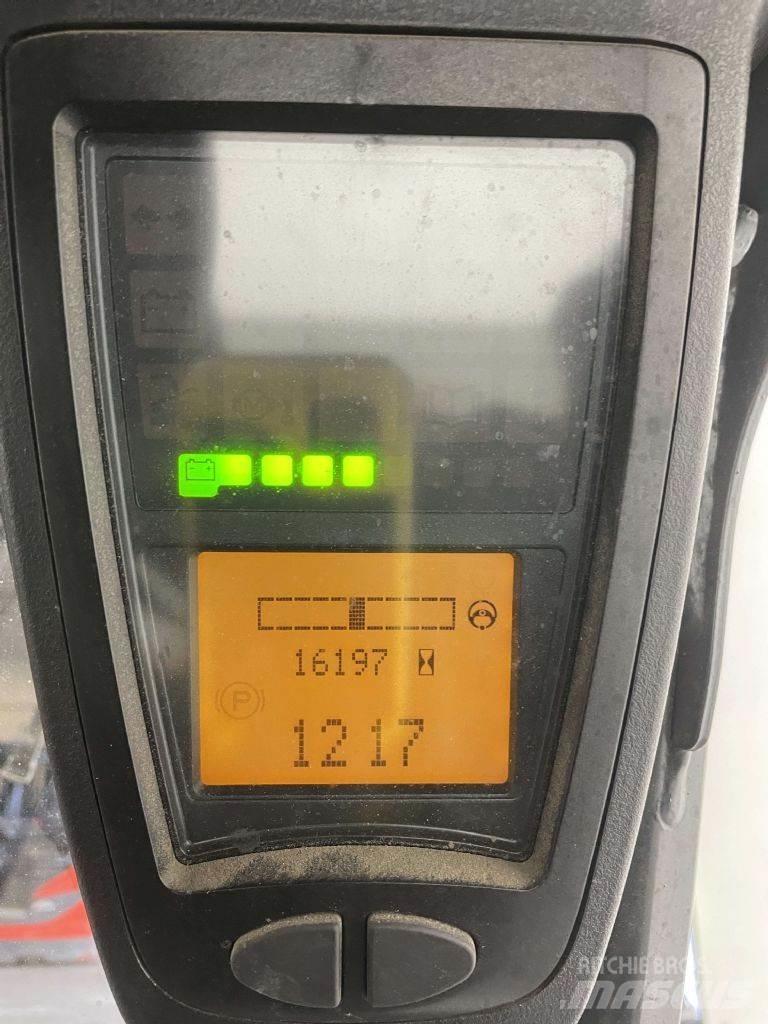 Linde E16C-02-386 Akumulátorové vozíky