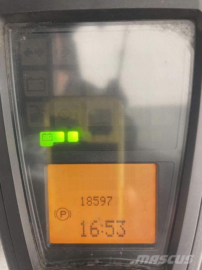 Linde E16L-02-386 Akumulátorové vozíky