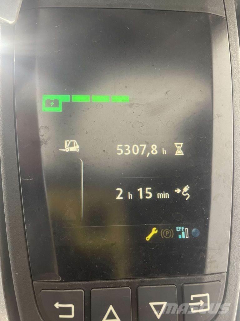Linde E16L-02-386 Akumulátorové vozíky