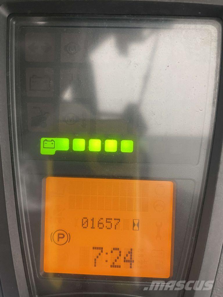 Linde E16L-02-386 Akumulátorové vozíky