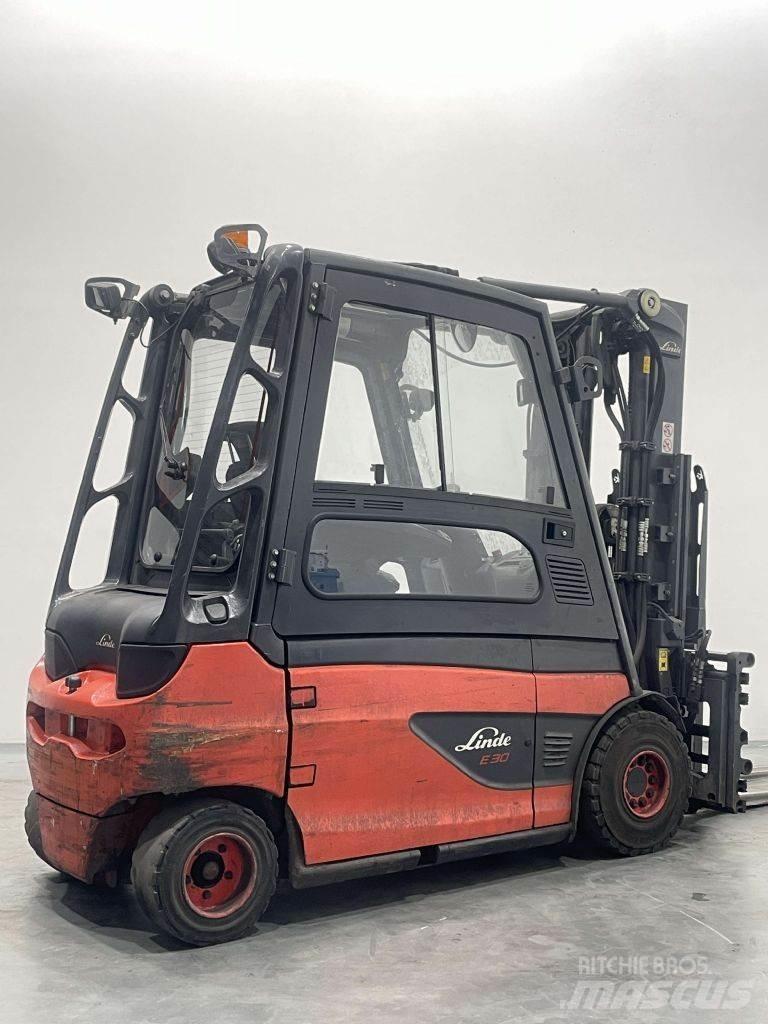 Linde E30L-01-387 Akumulátorové vozíky