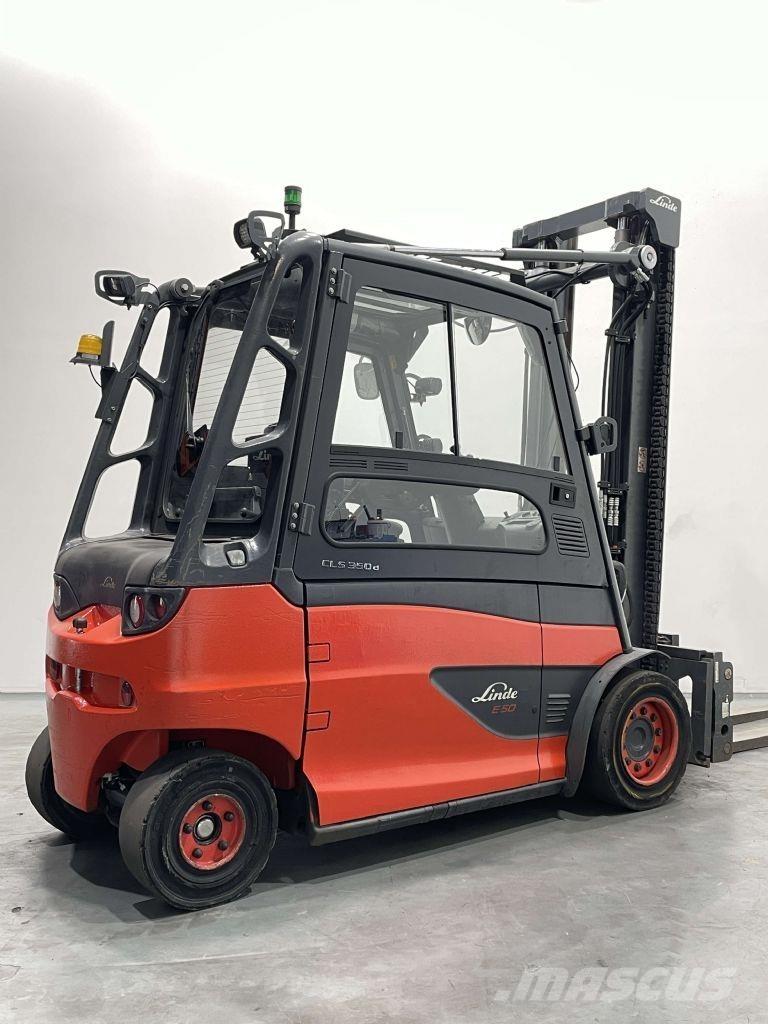 Linde E50HL-01-388 Akumulátorové vozíky
