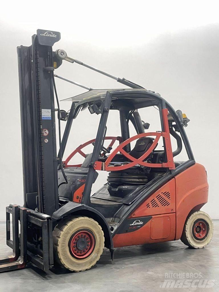 Linde H30D-02-393 Dieselové vozíky