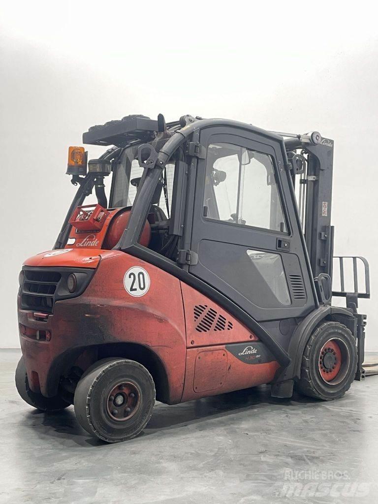 Linde H30T-02-393 LPG vozíky