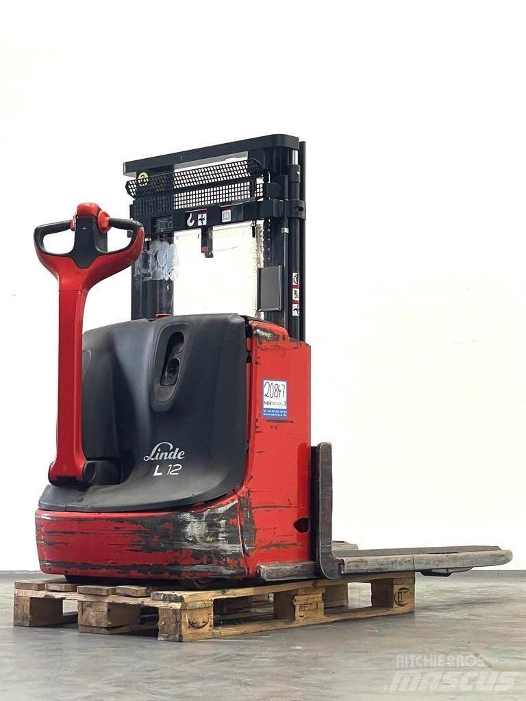 Linde L12-1172 Ručně vedené vysokozdvižné vozíky