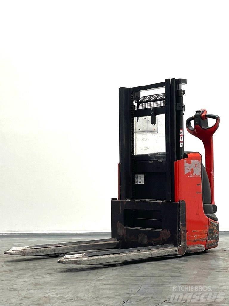 Linde L12-1172 Ručně vedené vysokozdvižné vozíky