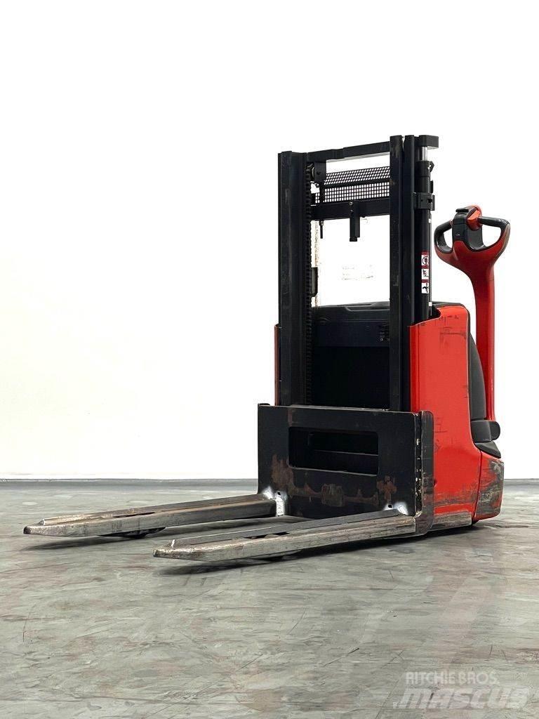 Linde L12-1172 Ručně vedené vysokozdvižné vozíky