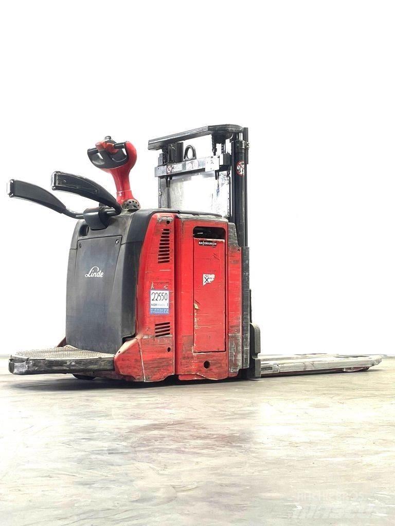 Linde L12LAP-133 Ručně vedené vysokozdvižné vozíky