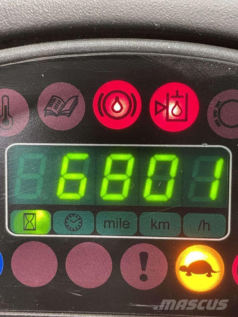 Linde P250-127 Vlečné vozíky