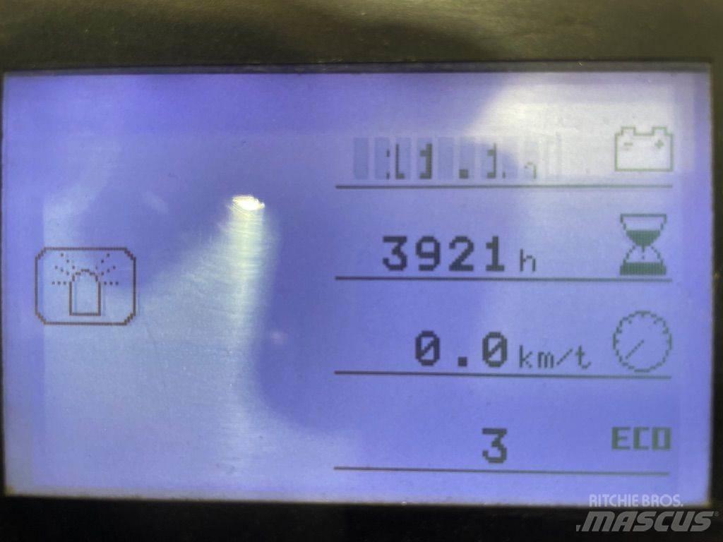 Linde P80-1191 Vlečné vozíky